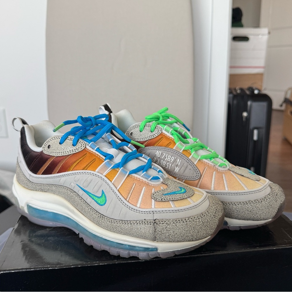 Women’s Airmax 98 OA GS sneakers 💗